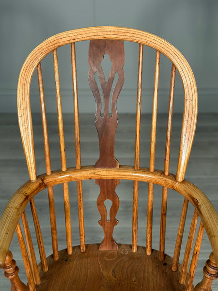 19th Century Elm Windsor Chair