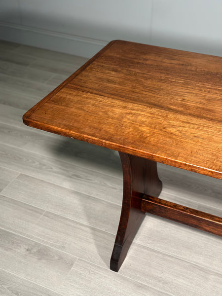 Arts And Crafts Mahogany Dining Table c.1900