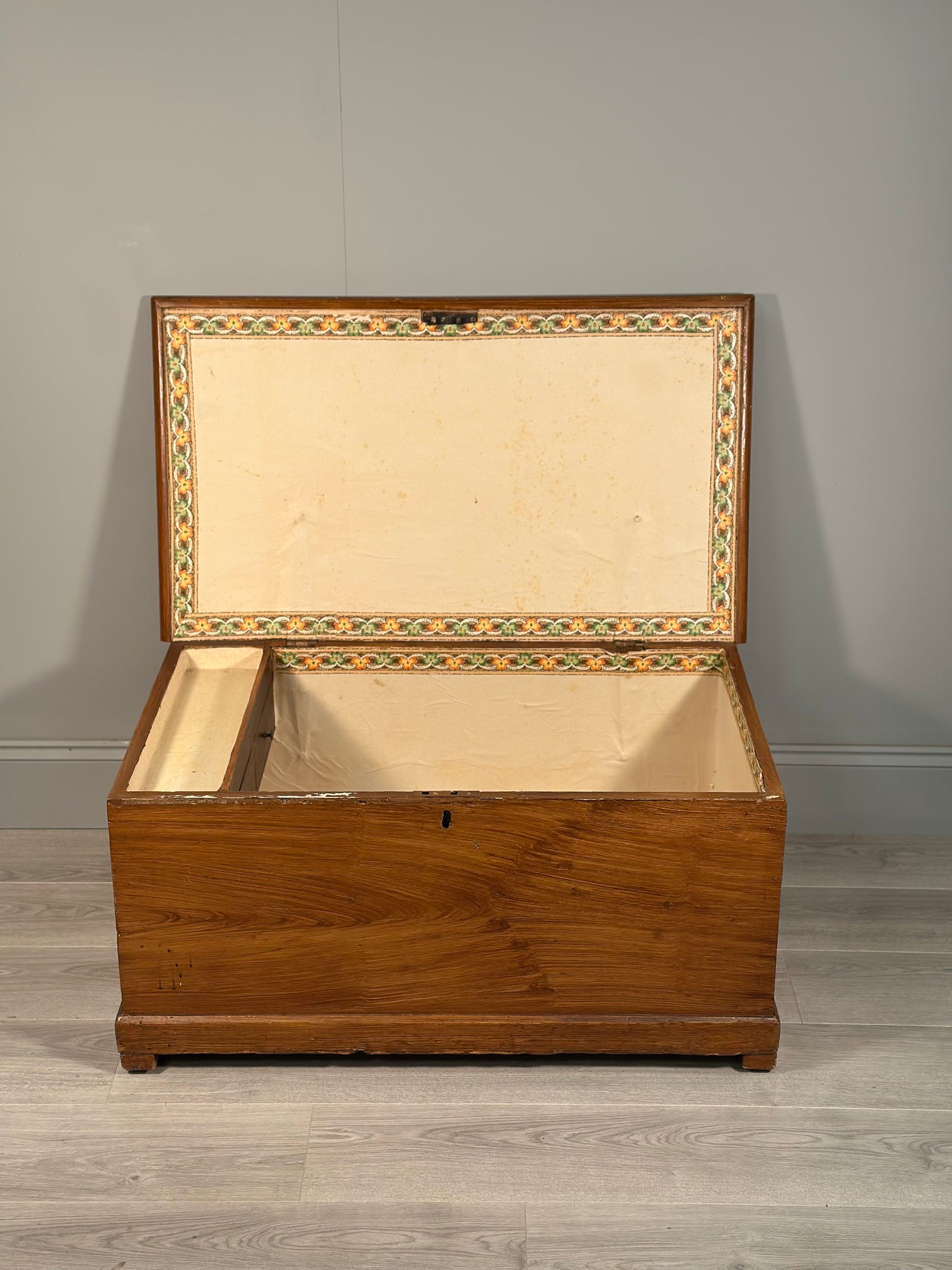 Antique Pine Blanket Box In Scumble Paint