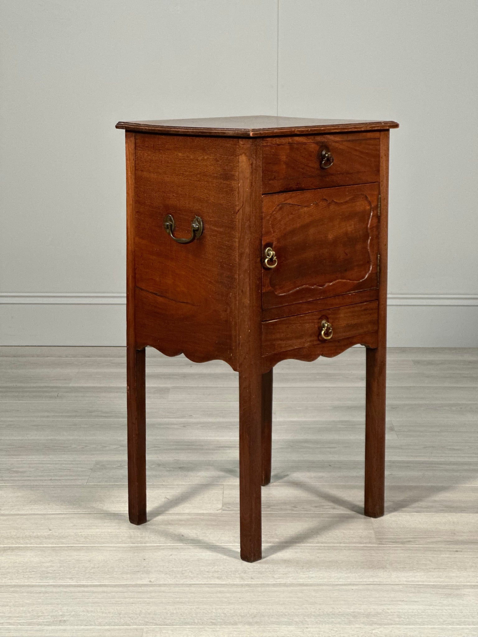 Antique Mahogany Georgian Bedside Cabinet C.1790