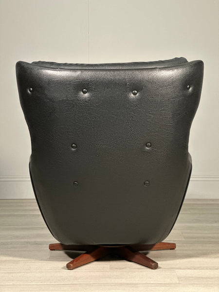 Parker Knoll Statesman Armchair C.1960