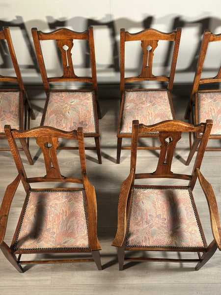 A Set Of Six Pure Arts And Crafts Oak Dining Chairs