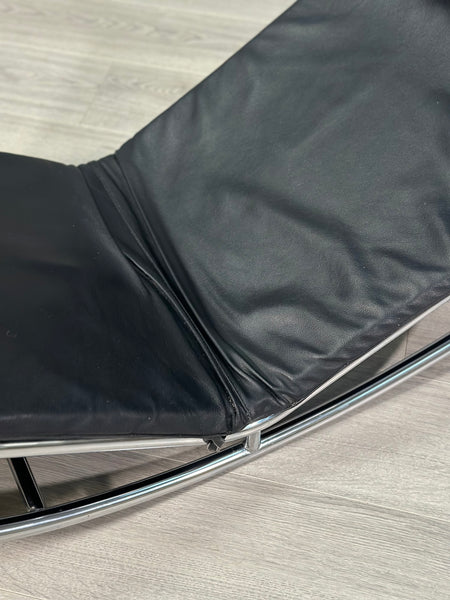 20th Century Le Corbusier Style Chaise Lounge