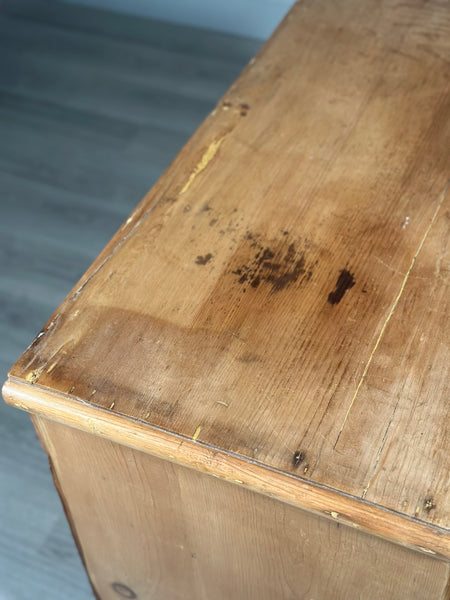Victorian Pine Chest Of Drawers