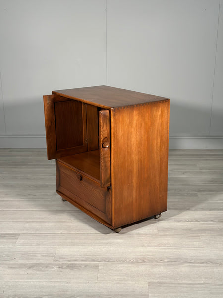 Vintage Ercol 845 Tv Cabinet