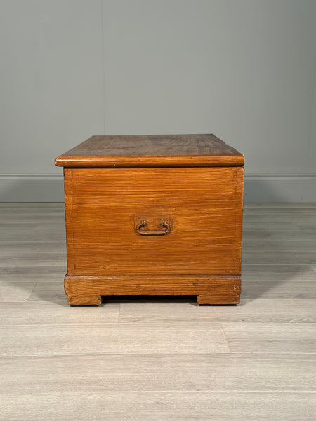 Antique Pine Blanket Box In Scumble Paint