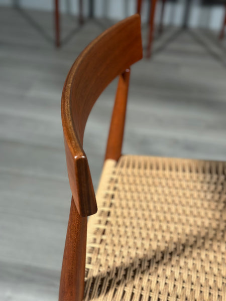 Set of 6 Danish Teak And Paper Cord Dining Chairs Designed By Arne Hovmand Olsen For Mogens Kold