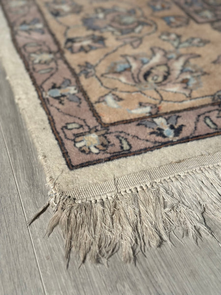 Large Vintage Country House Rug
