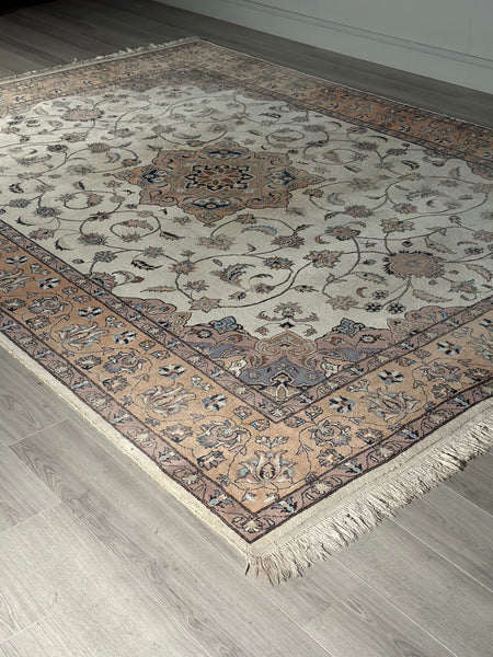 Large Vintage Country House Rug