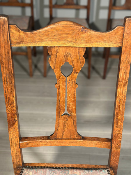 A Set Of Six Pure Arts And Crafts Oak Dining Chairs