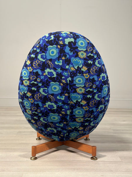Greaves And Thomas Egg Chair c.1960