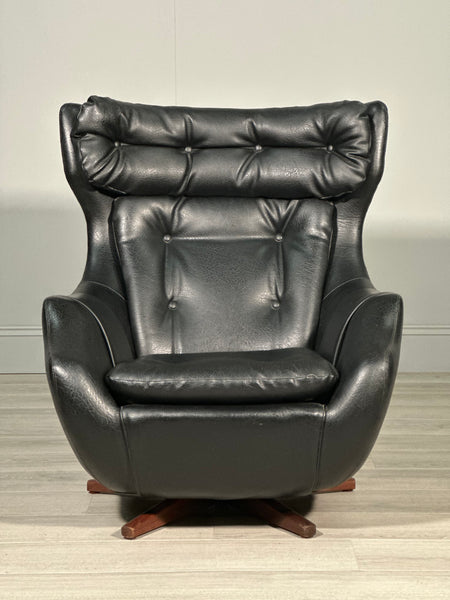 Parker Knoll Statesman Armchair C.1960