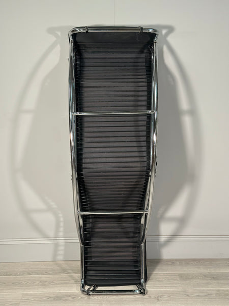 20th Century Le Corbusier Style Chaise Lounge