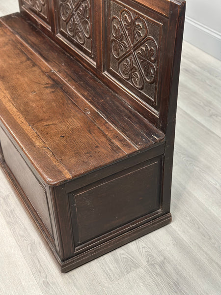 17th Century Oak Settle