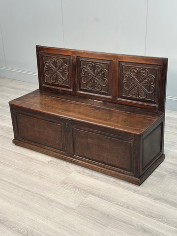 17th Century Oak Settle
