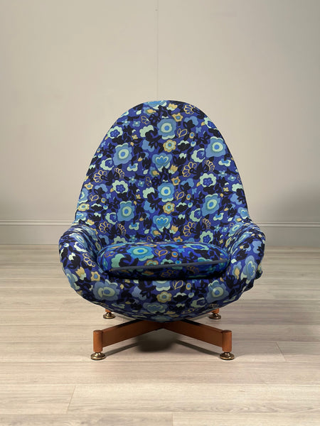 Greaves And Thomas Egg Chair c.1960