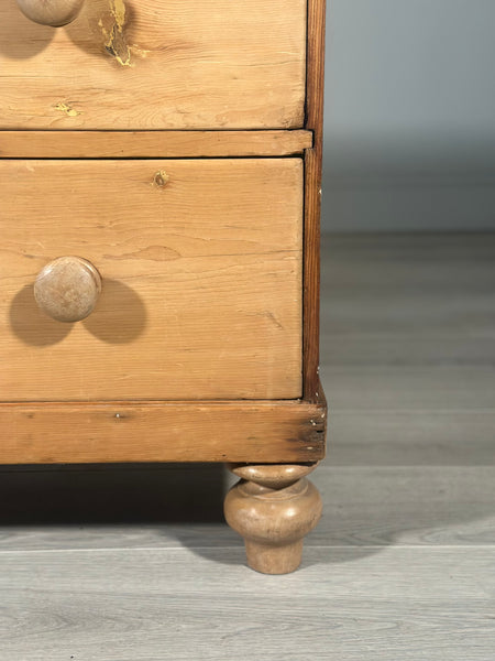 Victorian Pine Chest Of Drawers