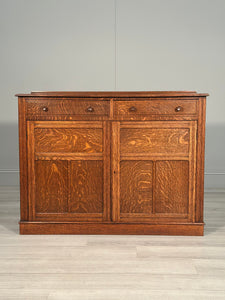 Arts & Crafts Oak Cupboard c.1920