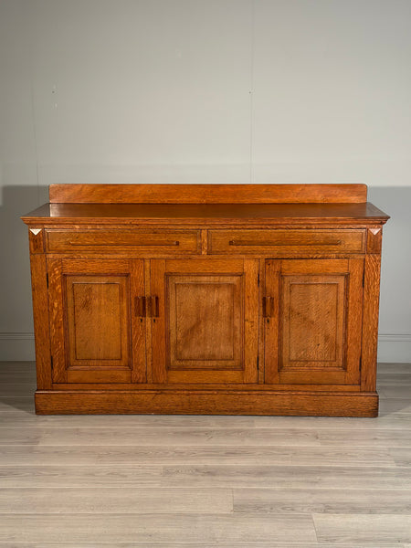 Large Arts and Crafts Golden Oak Sideboard C.1920