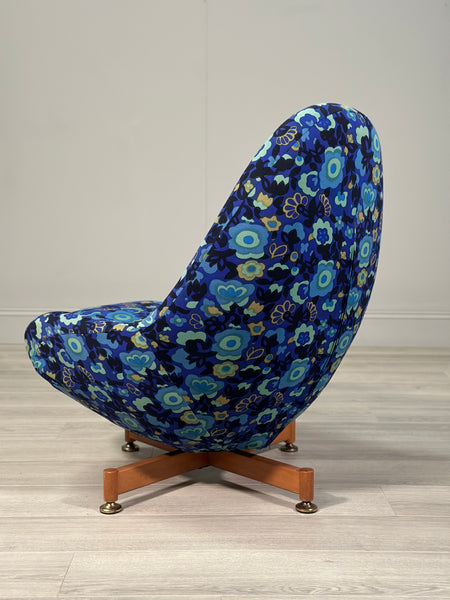 Greaves And Thomas Egg Chair c.1960