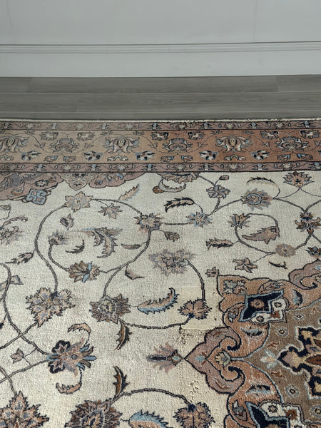 Large Vintage Country House Rug