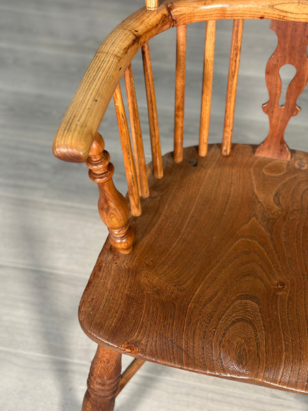 19th Century Elm Windsor Chair
