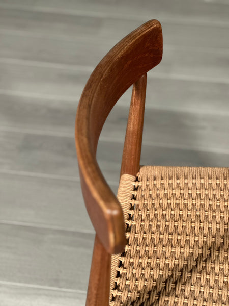 Set of 6 Danish Teak And Paper Cord Dining Chairs Designed By Arne Hovmand Olsen For Mogens Kold