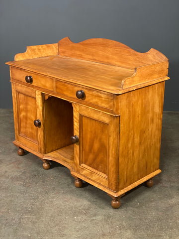 Victorian Satinwood Sideboard Dresser