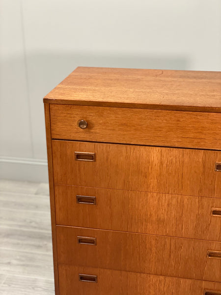 Mid Century Teak Chest of Drawer’s By Nathan