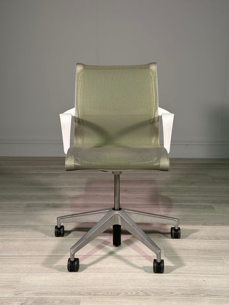 Herman Miller Setu Desk Chair
