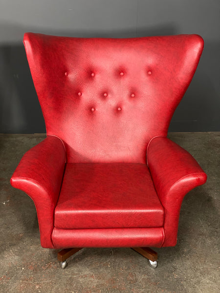 A Pair Of G Plan 6250 Reclining Chairs