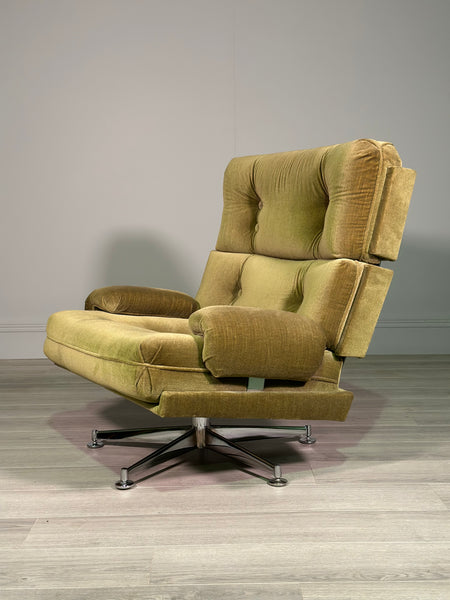Howard Keith Kohinoor Armchair And Footstool