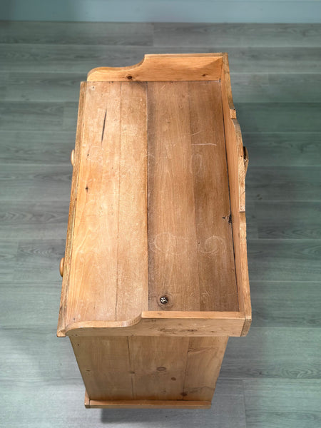 19th Century Pine Chest Of Drawer’s