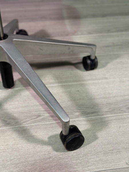 Herman Miller Setu Desk Chair