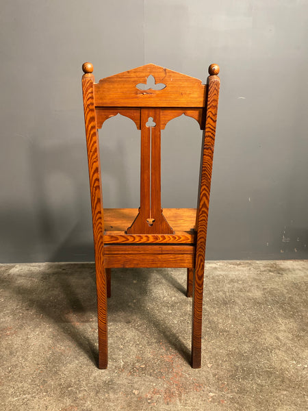 Set Of 6 Late Victorian Gothic Pitch Pine Church Chairs Including Carver Chair