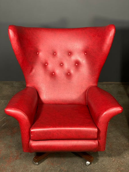 A Pair Of G Plan 6250 Reclining Chairs