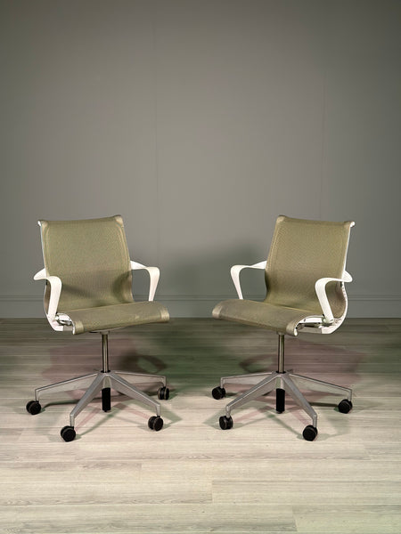 Herman Miller Setu Desk Chair