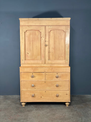 Victorian Pine Linen Press