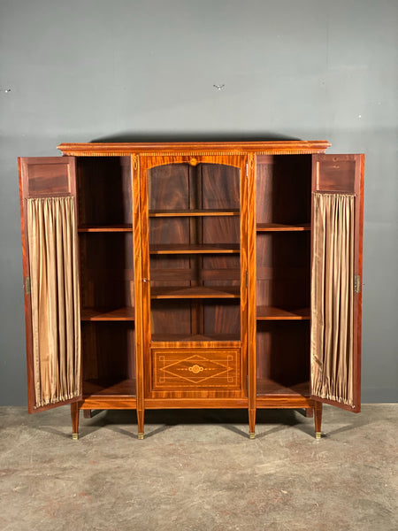 Edwardian Inlaid Mahogany Display Cabinet