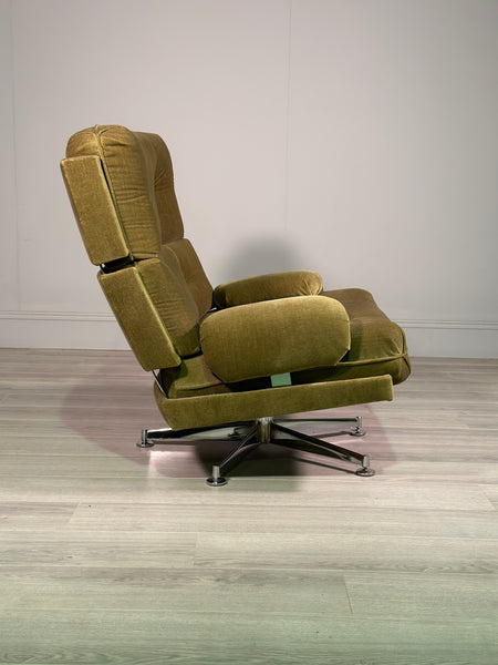 Howard Keith Kohinoor Armchair And Footstool
