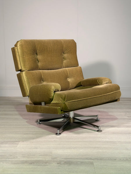 Howard Keith Kohinoor Armchair And Footstool
