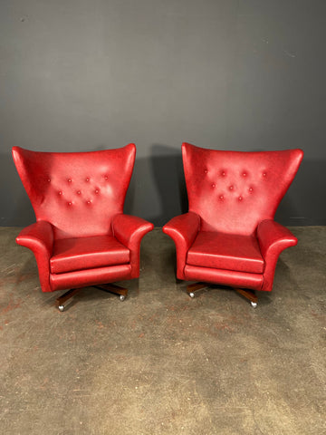 A Pair Of G Plan 6250 Reclining Chairs